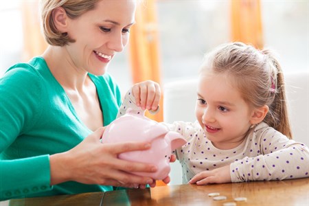 Adams Istock Piggy Bank Girl Saving