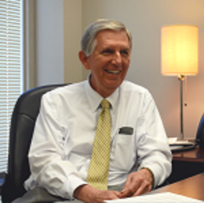 Photo of Bill Lindsey